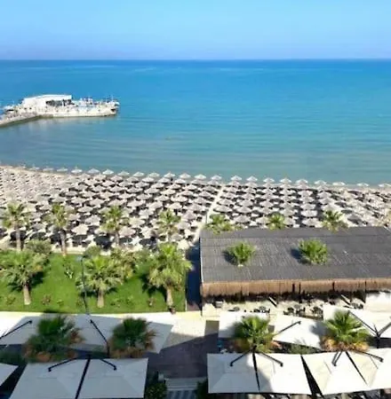 Sea View Relax Apartment, Qerret Daire