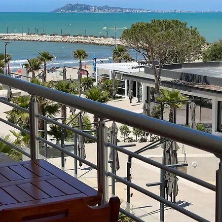 Daire Sea View Relax Apartment, Qerret Golem (Tirana)