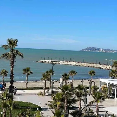 Sea View Relax Apartment, Qerret Apartmán